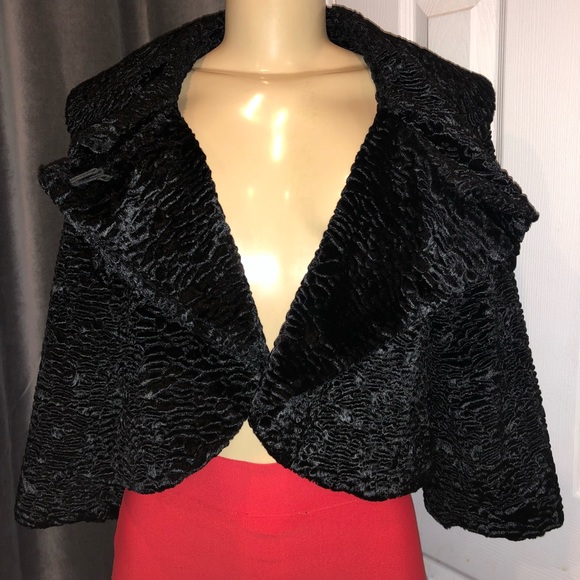 Short Jacket Bolero - Picture 3 of 7